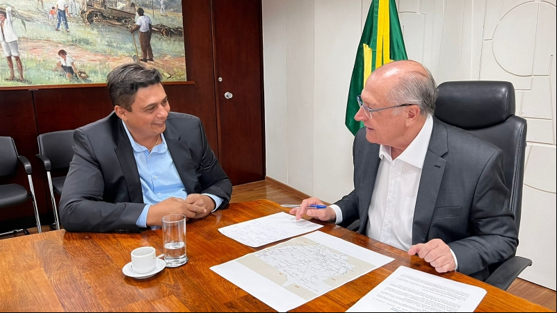 Noticia prefeito-de-confresa-reune-se-com-o-vice-presidente-geraldo-alckmin-cobra-br-158-e